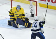 Team Sweden cannot advance after tonight's game (Imagn)